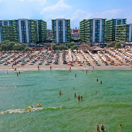 Elegant Double - By Pool & Prima Linie Apartamento *